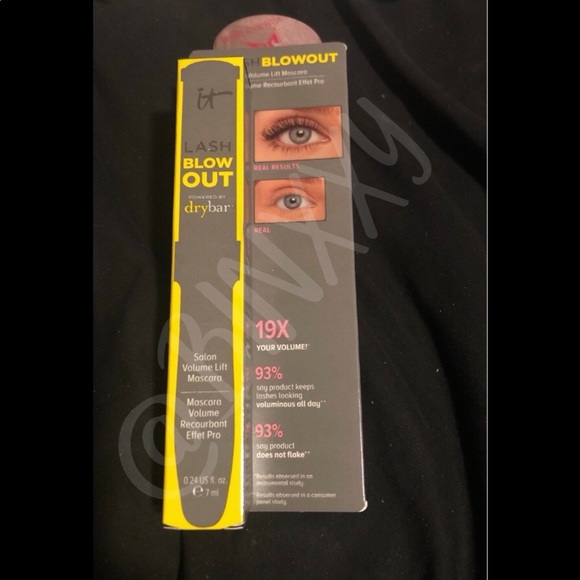 IT Cosmetics Lash Blowout x Drybar Mascara - Picture 8 of 11